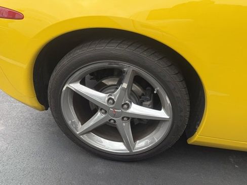 Used 2012 Chevrolet Corvette Convertible w/ 3LT Preferred Equipment Group image 4