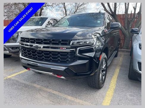Used 2022 Chevrolet Suburban Z71 w/ Luxury Package image 1