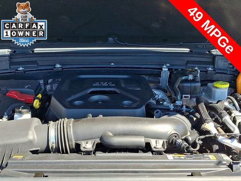 Used 2024 Jeep Wrangler Unlimited AWD/4WD image 28