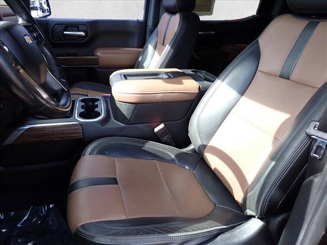 Used 2019 Chevrolet Silverado 1500 High Country w/ Technology Package AWD/4WD image 11