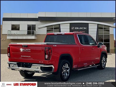 Used 2023 GMC Sierra 1500 SLE w/ X31 Off-Road Package image 6