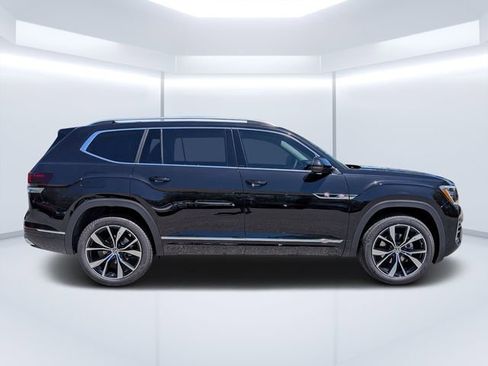 New 2026 Volkswagen Atlas SEL Premium R-Line AWD/4WD image 2