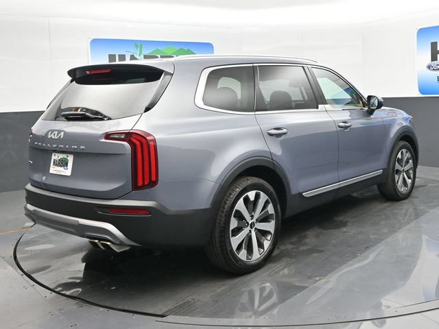 Used 2022 Kia Telluride EX w/ EX Premium Package AWD/4WD image 5