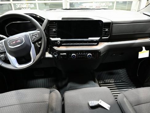 New 2026 GMC Sierra 1500 Elevation image 13