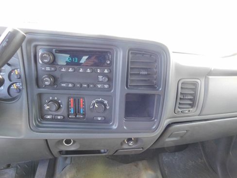 Used 2007 GMC Sierra 1500 SLE AWD/4WD image 9