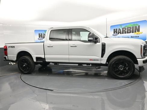 New 2026 Ford F250 Lariat w/ Black Appearance Package AWD/4WD image 7