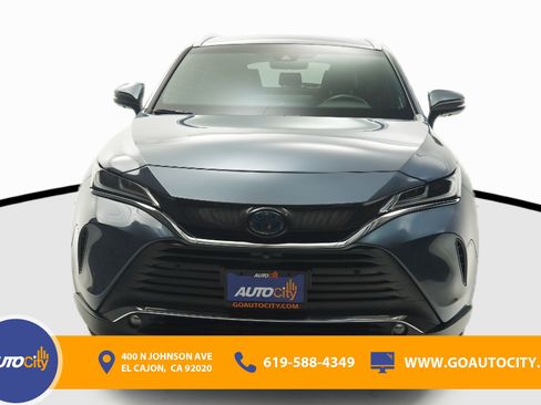 Used 2022 Toyota Venza Limited image 4