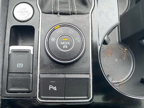 Used 2022 Volkswagen Atlas SE AWD/4WD image 27