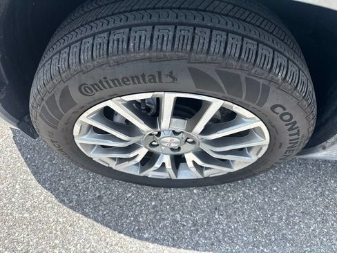 Used 2026 GMC Terrain Denali AWD/4WD image 8