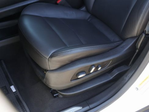 Used 2024 Cadillac XT5 Premium Luxury image 8