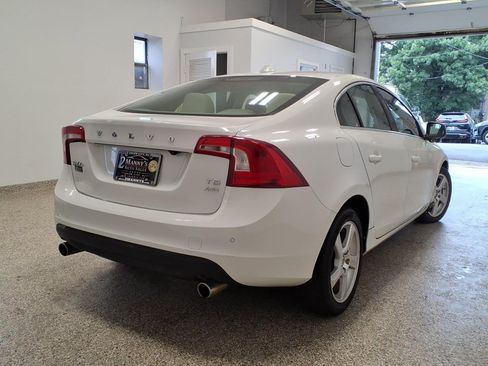 Used 2013 Volvo S60 T5 Platinum w/ Climate Package AWD/4WD image 4