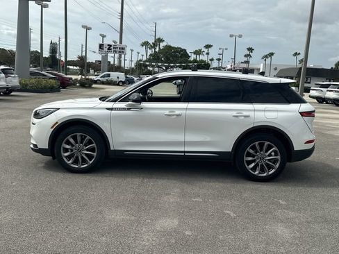 Certified 2022 Lincoln Corsair AWD w/ Premium Package image 10