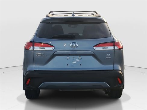 Certified 2023 Toyota Corolla Cross LE image 7
