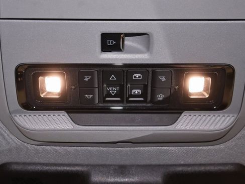 New 2026 Ford F250 Lariat w/ Black Appearance Package image 35