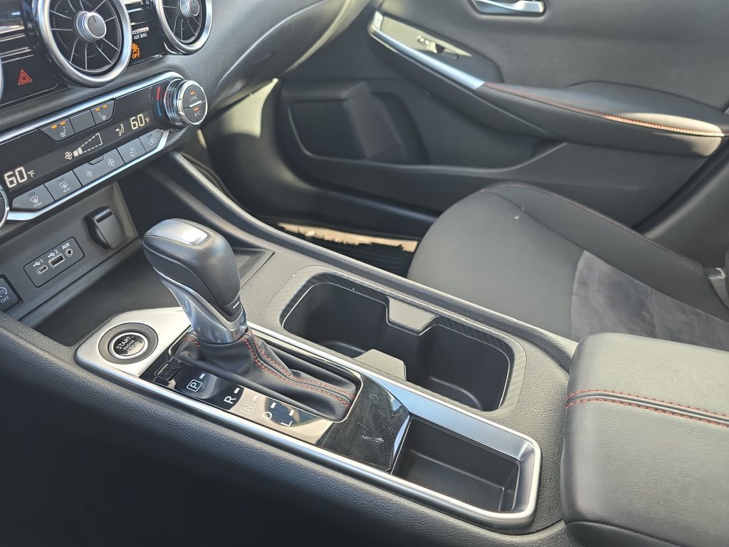 Used 2024 Nissan Sentra SR FWD image 25
