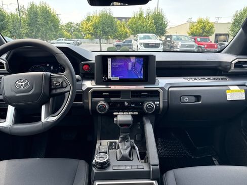 New 2026 Toyota Tacoma TRD Off-Road AWD/4WD image 18