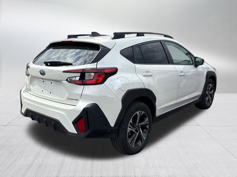 Used 2025 Subaru Crosstrek 2.5i Premium AWD/4WD image 7