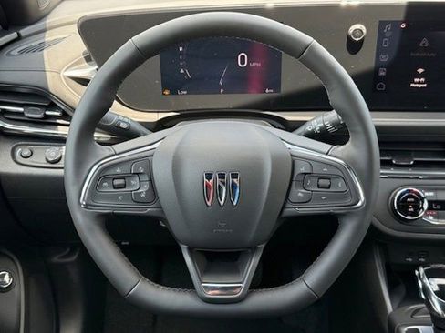 New 2025 Buick Envista Preferred w/ Convenience I Package image 26