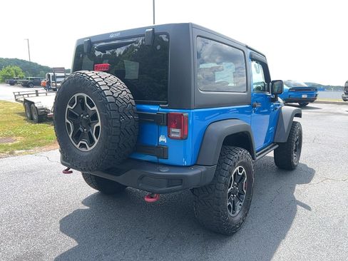 Used 2016 Jeep Wrangler Rubicon AWD/4WD image 4