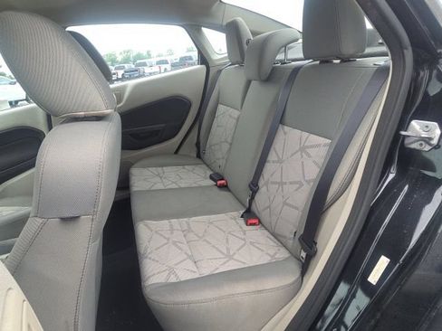 Used 2012 Ford Fiesta SE FWD image 14