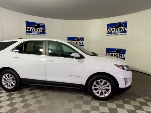 Used 2021 Chevrolet Equinox LT FWD image 3