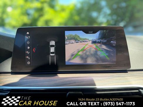 Used 2019 BMW 530e xDrive AWD/4WD image 29