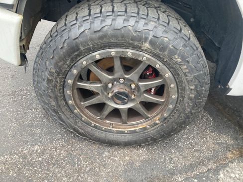 Used 2016 Ford F150 XLT AWD/4WD image 31