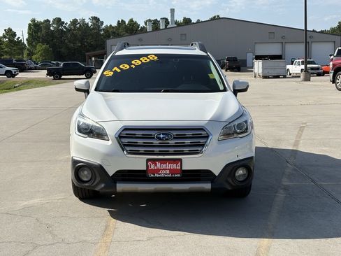Used 2016 Subaru Outback 2.5i Limited AWD/4WD image 2