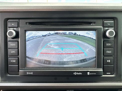 Used 2019 Toyota Tacoma SR5 image 29