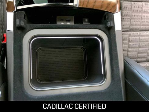 Used 2026 Cadillac Escalade ESV Platinum Sport image 35