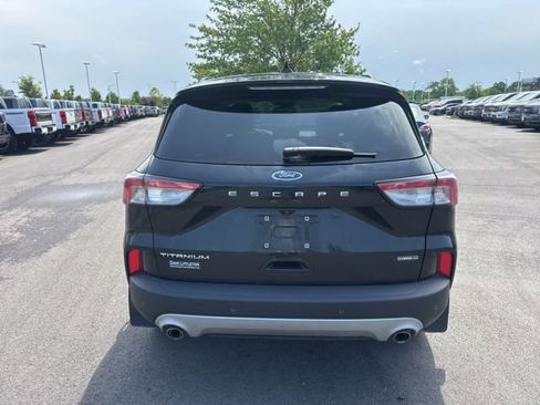 Used 2020 Ford Escape Titanium AWD/4WD image 5