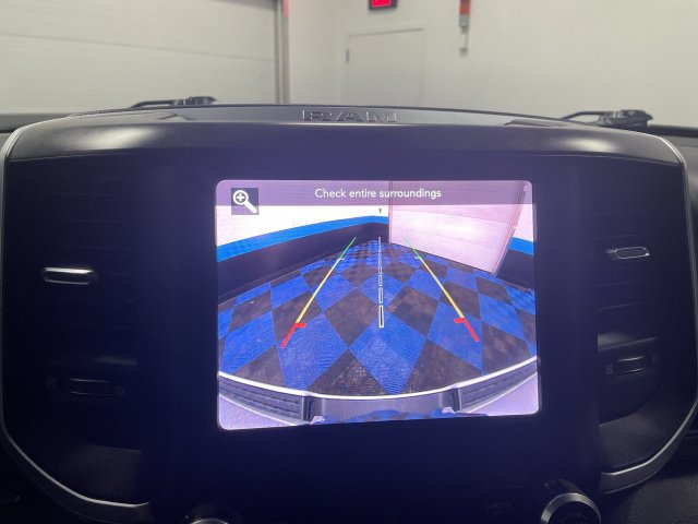 Used 2019 RAM 1500 Big Horn AWD/4WD image 17