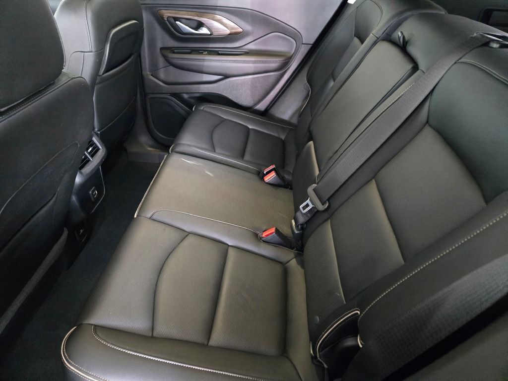 Certified 2018 GMC Terrain Denali w/ LPO, 'HIT The Road' Package AWD/4WD image 17