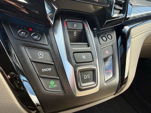 Used 2024 Honda Odyssey Elite image 41