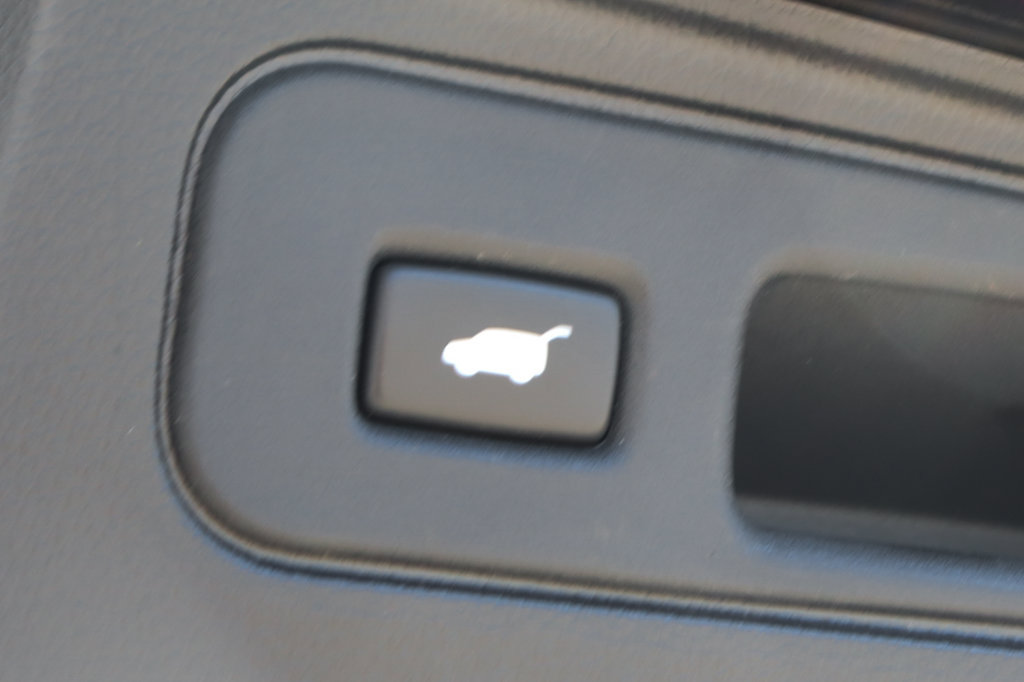 Used 2022 Honda Passport EX-L image 9