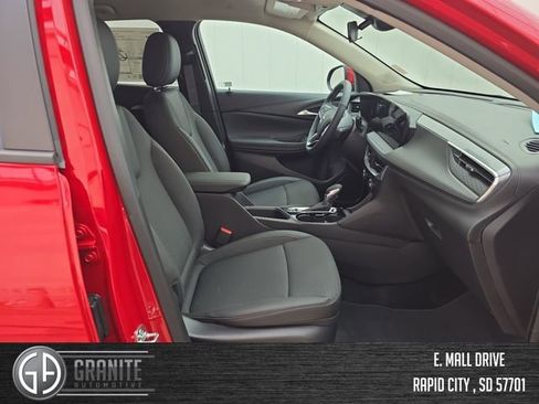 New 2026 Buick Encore GX Preferred w/ Comfort Package AWD/4WD image 33
