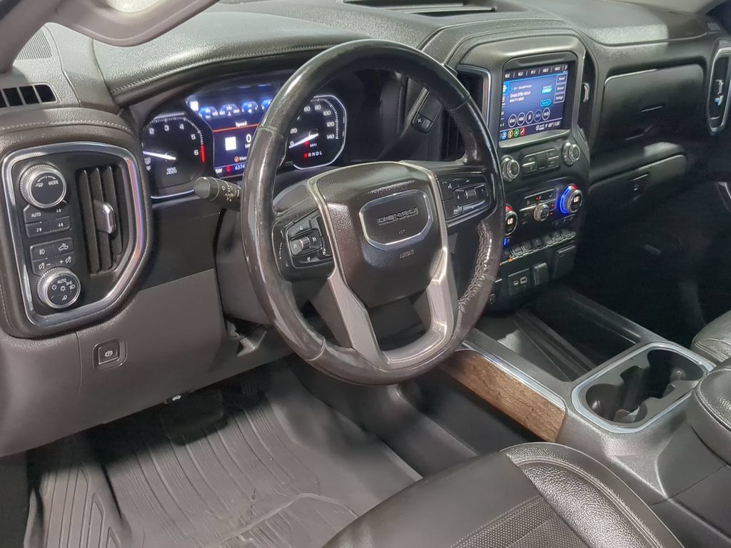 Used 2021 GMC Sierra 1500 Denali AWD/4WD image 12