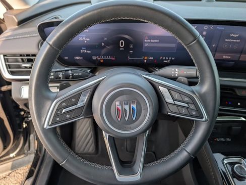 Used 2024 Buick Envision Preferred image 19