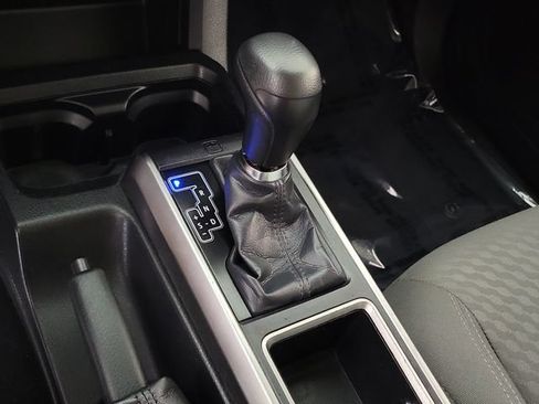 Used 2023 Toyota Tacoma SR5 RWD image 31