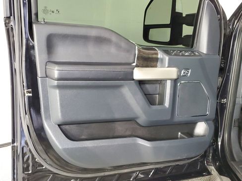 Used 2022 Ford F250 Lariat w/ Lariat Ultimate Package image 22