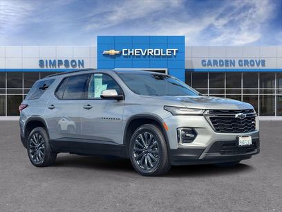 Used 2023 Chevrolet Traverse RS