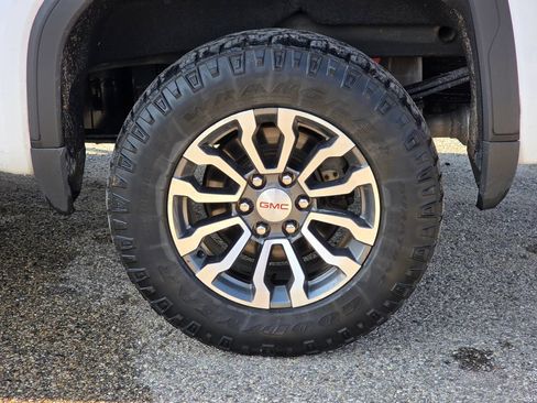 Used 2021 GMC Sierra 1500 AT4 AWD/4WD image 14