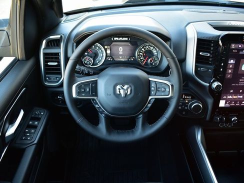 New 2025 RAM 1500 Big Horn AWD/4WD image 36