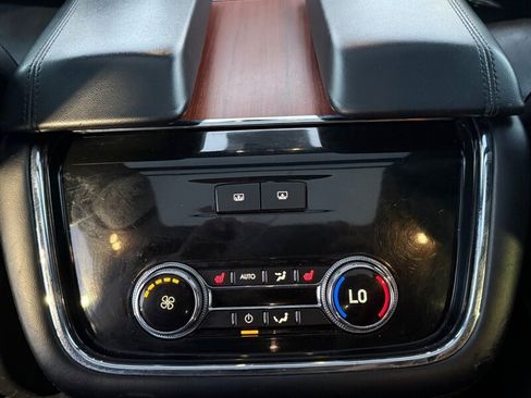 Used 2020 Lincoln Navigator L Reserve w/ Equipment Group 208A Reserve AWD/4WD image 34