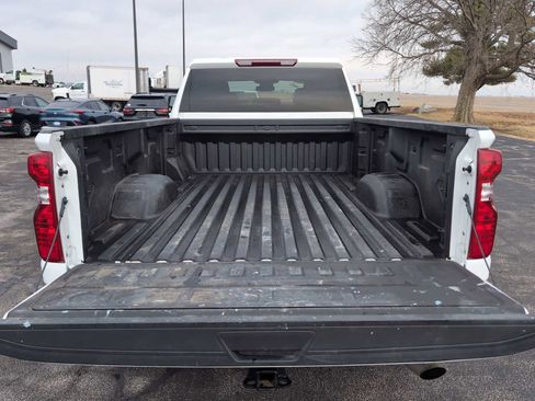 Used 2025 Chevrolet Silverado 2500 Custom w/ Custom Value Package image 24
