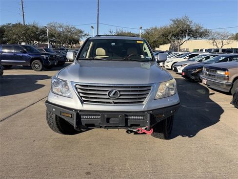 Used 2008 Lexus LX 570 4WD image 2