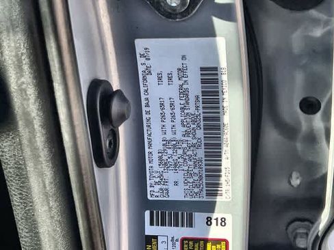 Used 2019 Toyota Tacoma TRD Sport w/ Technology Package image 22