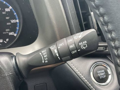Used 2018 Toyota RAV4 XLE w/ Plus Extra Value Package AWD/4WD image 32