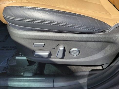 Certified 2023 Hyundai Santa Fe Calligraphy image 16