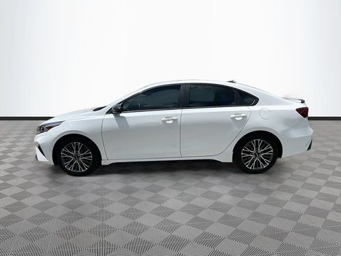 Used 2023 Kia Forte GT-Line w/ GT-Line Premium Package FWD image 4